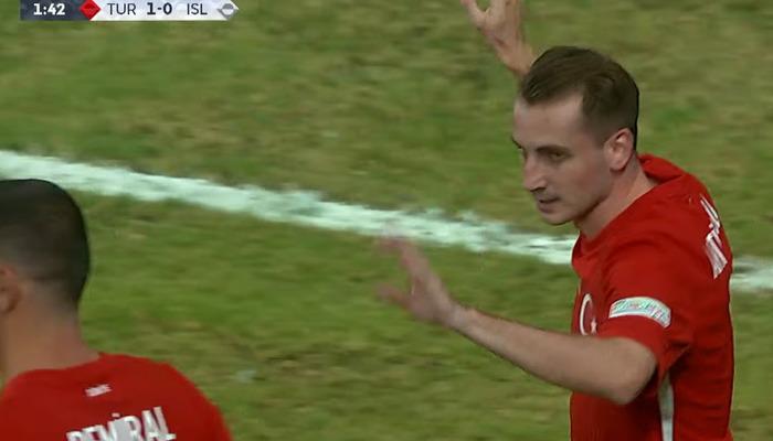 Türkiye-İzlanda maçında gol atan Kerem Aktürkoğlu'ndan sevinç mesajı! Tribünlere döndü ve... Avrupa futbolu
