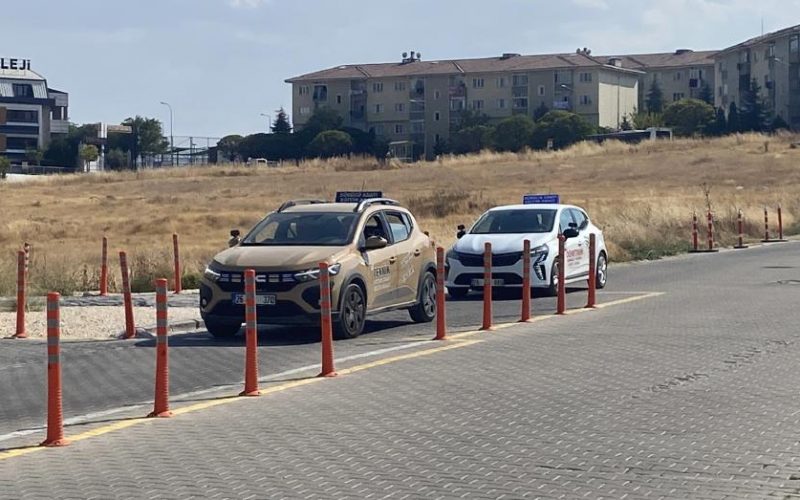 Ehliyet Sınavında Devrim: Serbest Güzergah Uygulaması ile Akan Trafikte Sürüş Deneyimi